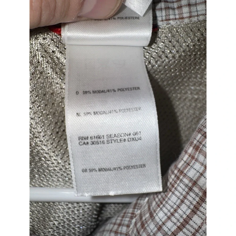EUC Men's The North Face Shirt Size Medium Vented Button Down Short Sleeve Blend